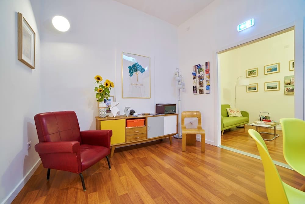 Napoli Tree - Lungomare