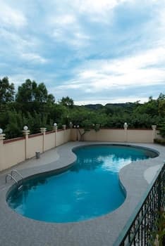 Apartment Queen Victoria Batam