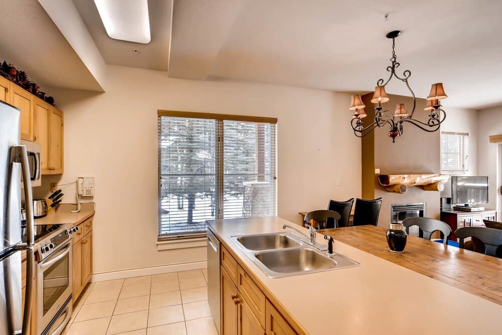 Keystone Townhouse on Snake River by RedAwning