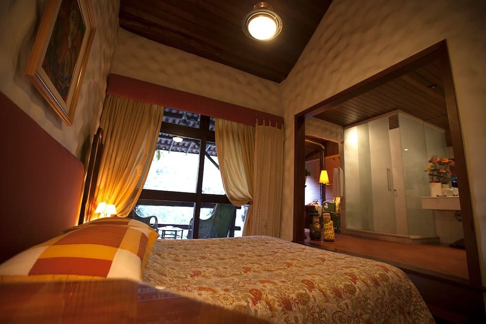 Bromelia Sabia & Cia