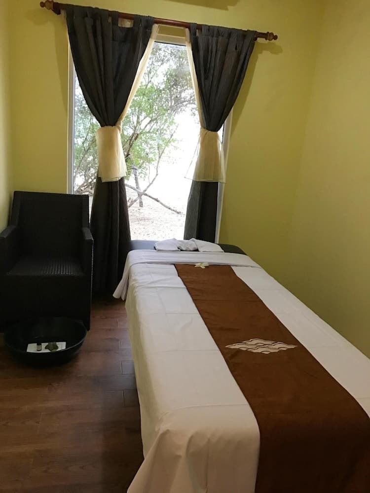 Pearl Sands of Maldives