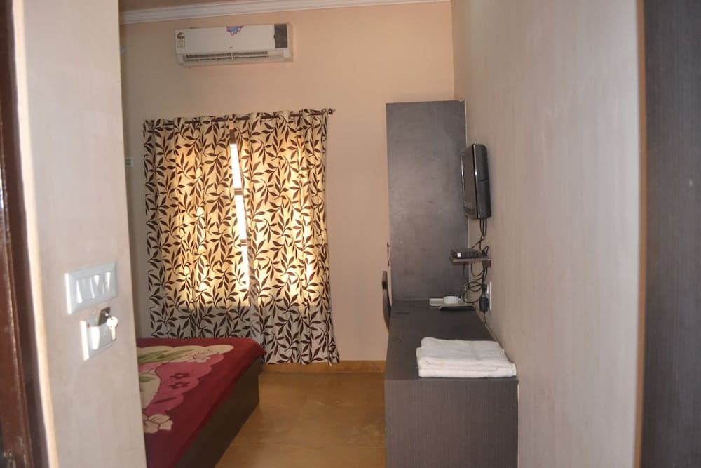 Hotel Pansari Palace