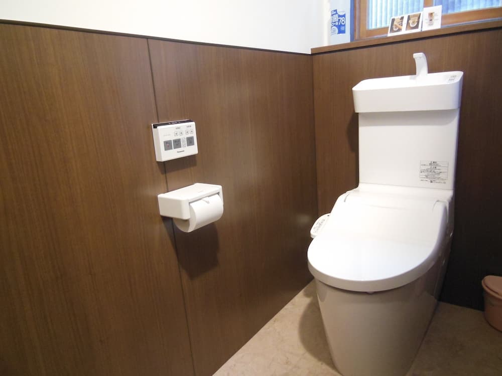 Hayakawa Economy Inn