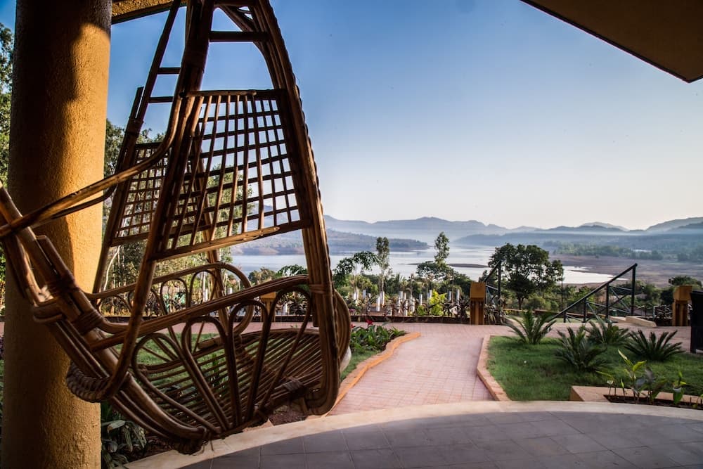 Residency Lake Resort and Spa