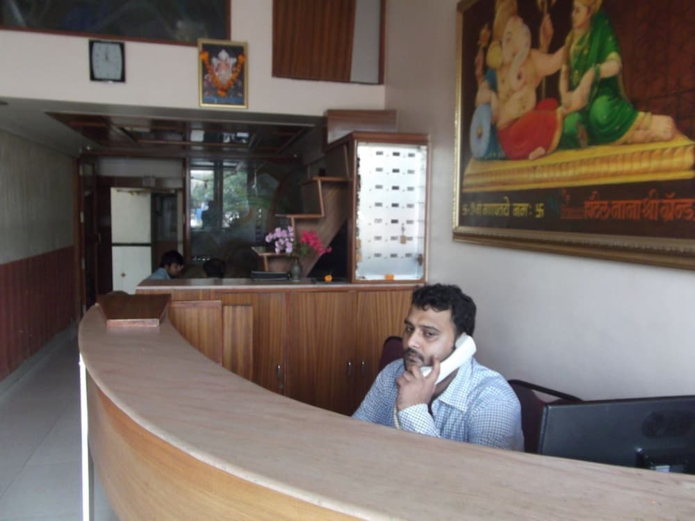 Hotel Nanashree Grand