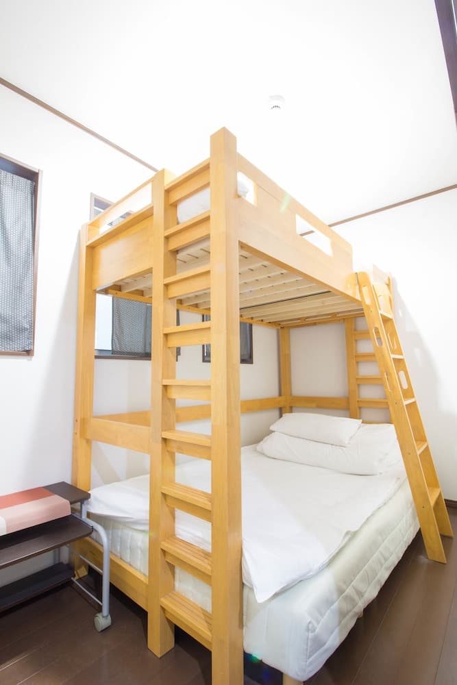 Sakura Japanese House - Hostel