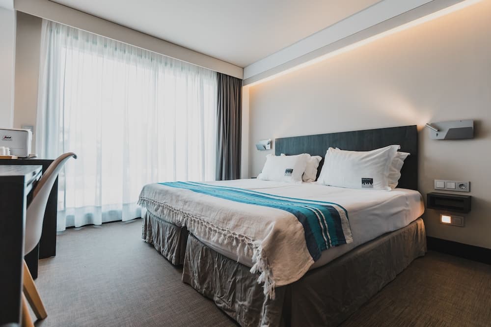 H. Boutique Peña Parda