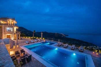 Villa Bella Mare, Wine Dark Sea Villas
