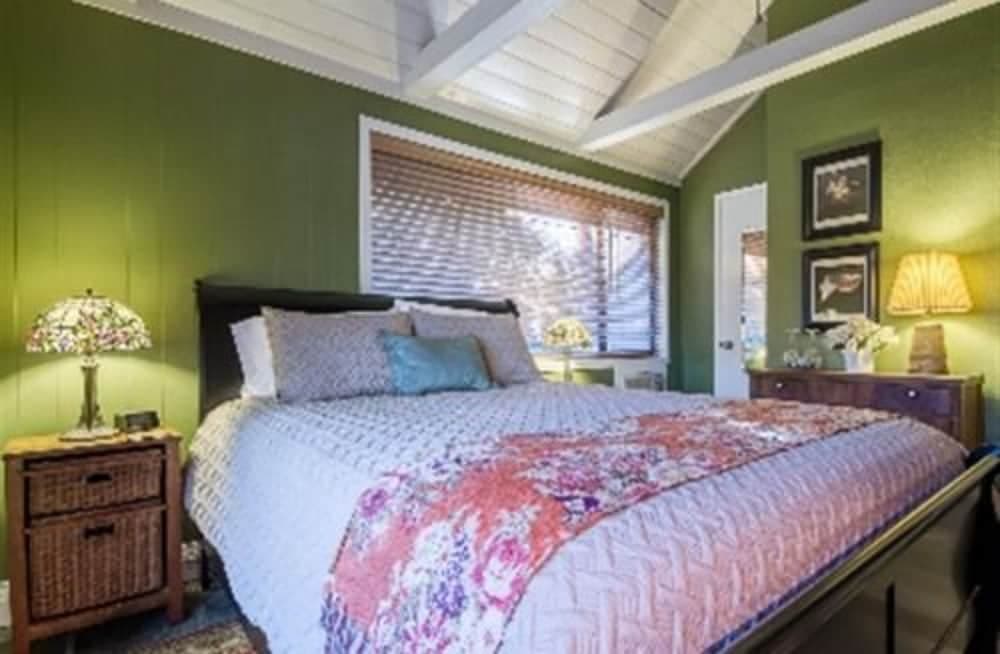 Oak Hill Bed & Breakfast