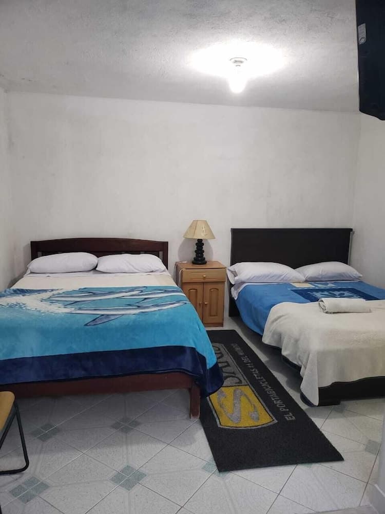 Hostal Davinci Mitad del Mundo