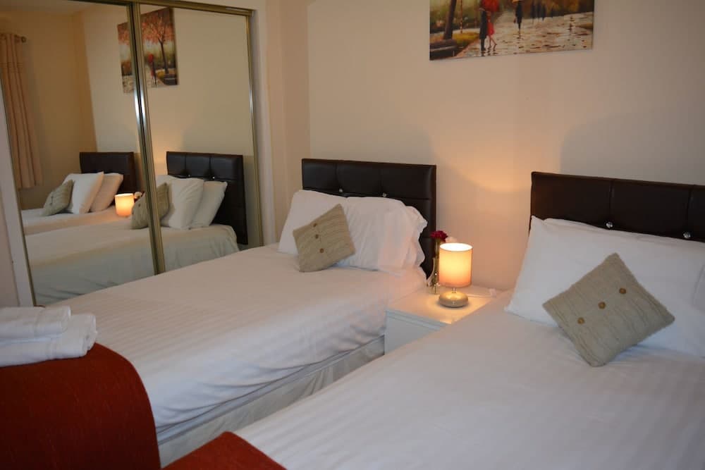 Glasgow Green Apartments