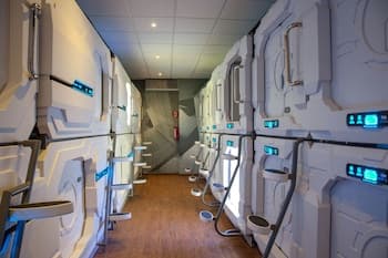 izZzleep Aeropuerto Terminal 1