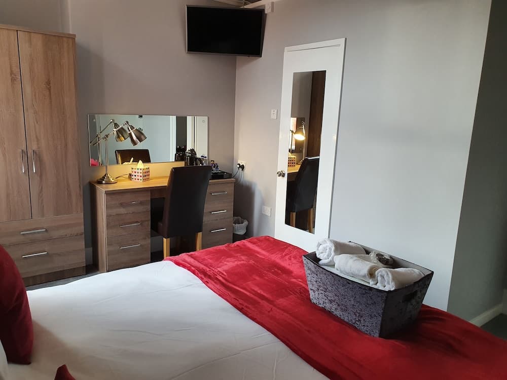 The Braemar Southport