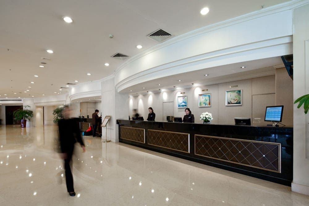 Rosedale Hotel and Suites Guangzhou