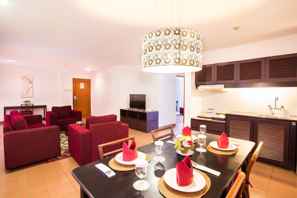 Plagoo Holiday Hotel