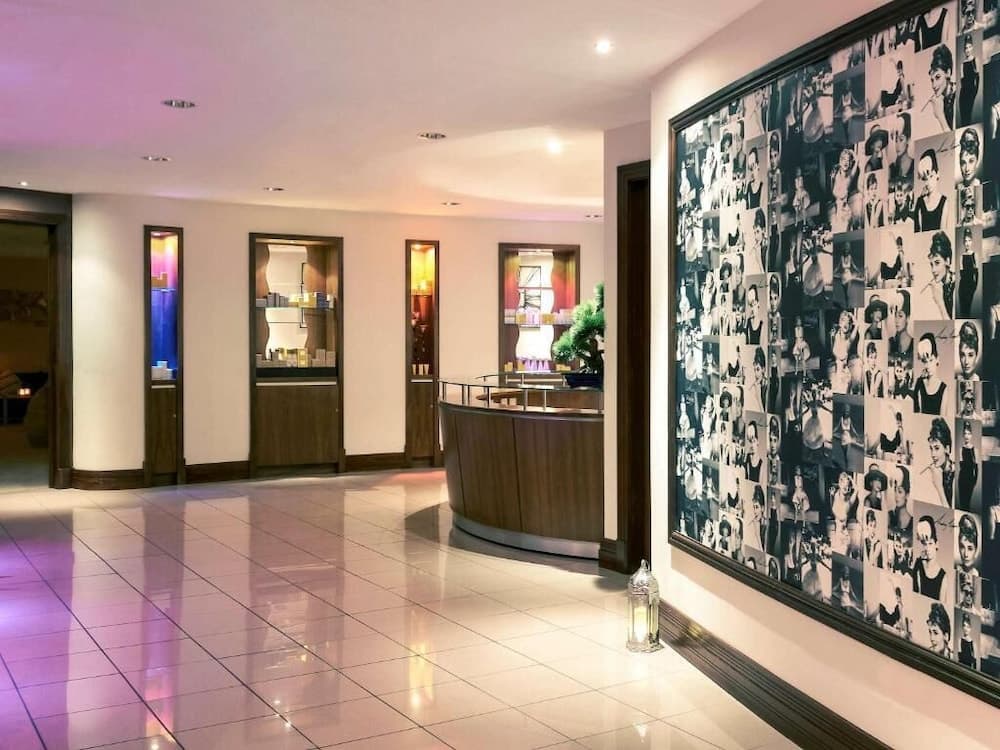 Holland House Hotel Cardiff By Sunday