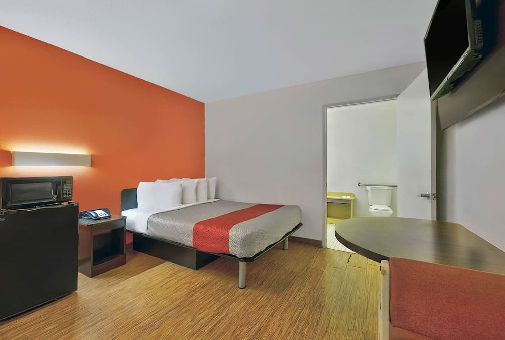 Motel 6 Alamogordo, NM