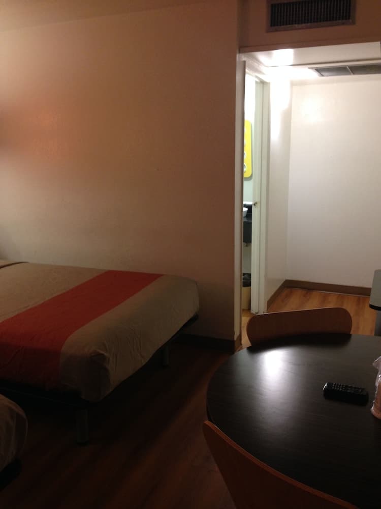 Motel 6 Bessemer, AL - Birmingham