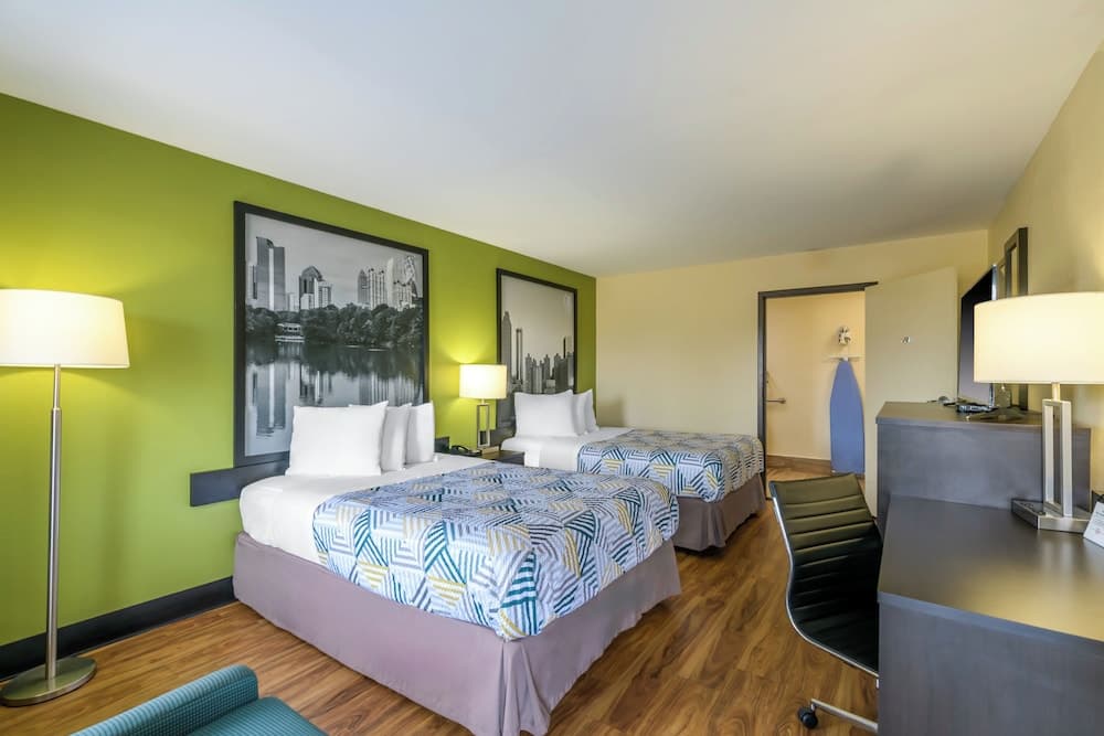 Motel 6 Forsyth, GA – Tift College