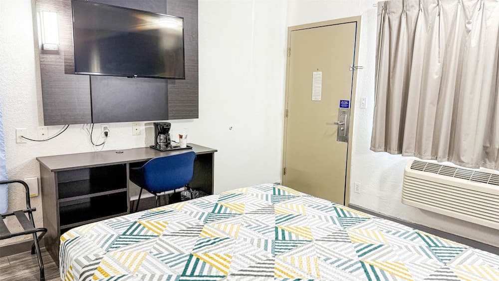 Studio 6 Grand Prairie, TX