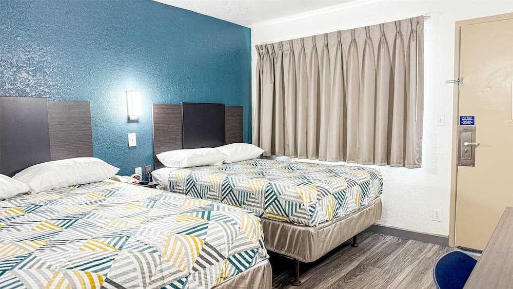 Studio 6 Grand Prairie, TX