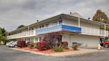 Motel 6 Des Moines, IA - North