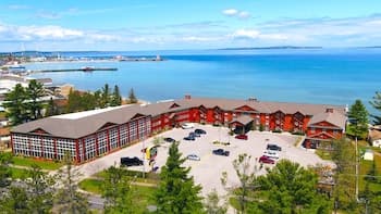 Bridge Vista Beach - Hotel & Convention Center