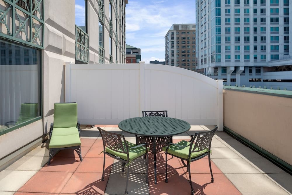 Courtyard by Marriott Stamford Downtown