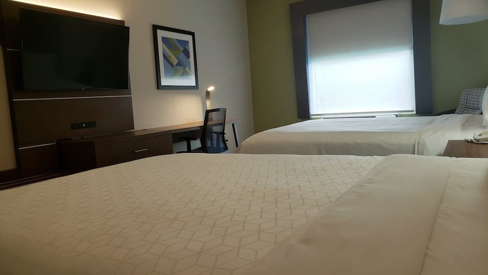 Holiday Inn Express Hotel & Suites Weslaco by IHG