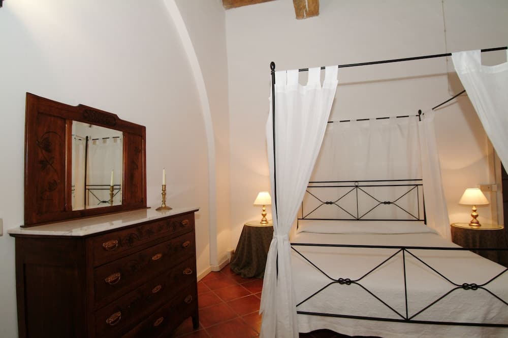 Antico Casale di Montegualandro & Spa