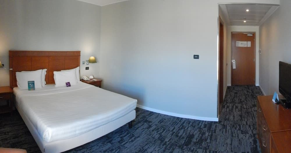 Mercure Rome Leonardo da Vinci Airport