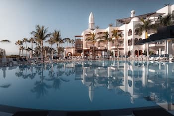 Princesa Yaiza Suite Hotel Resort