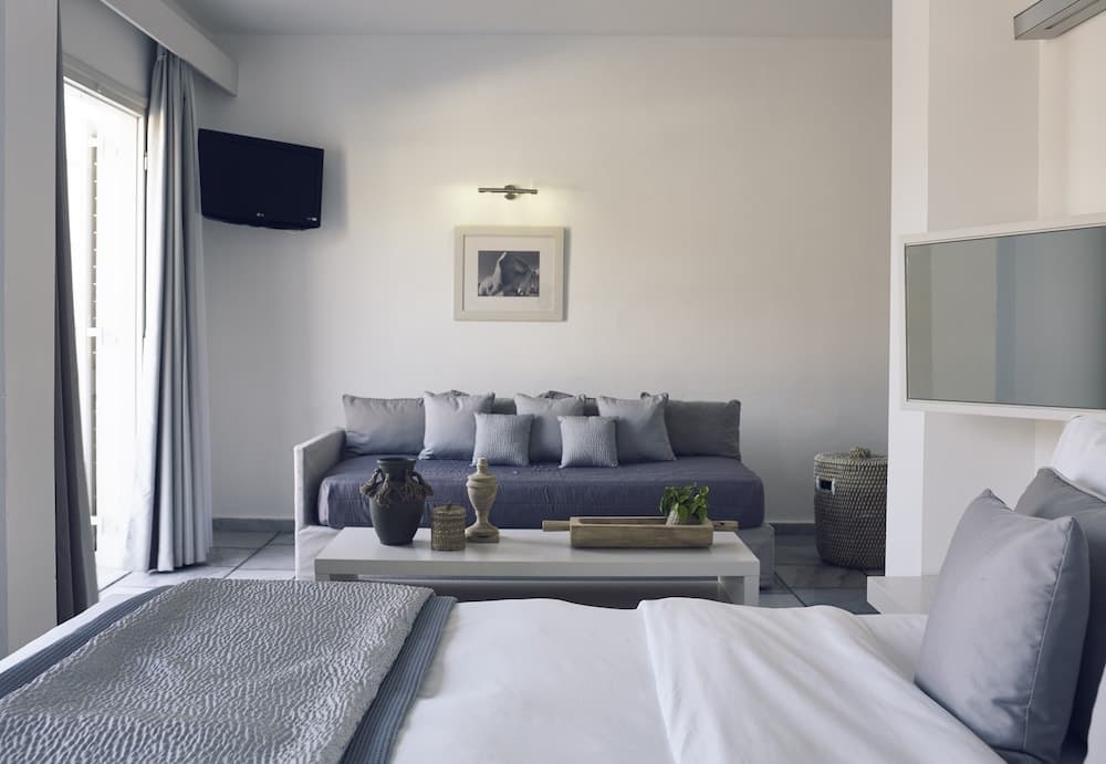 Ios Palace Hotel & Spa