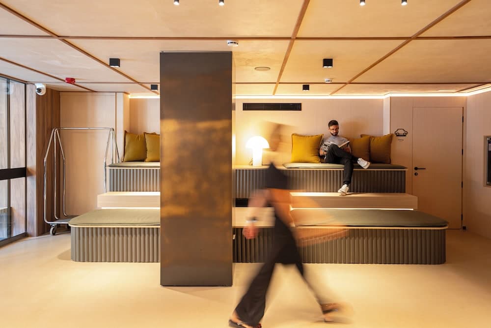 Hotel Zenit Conde De Borrell