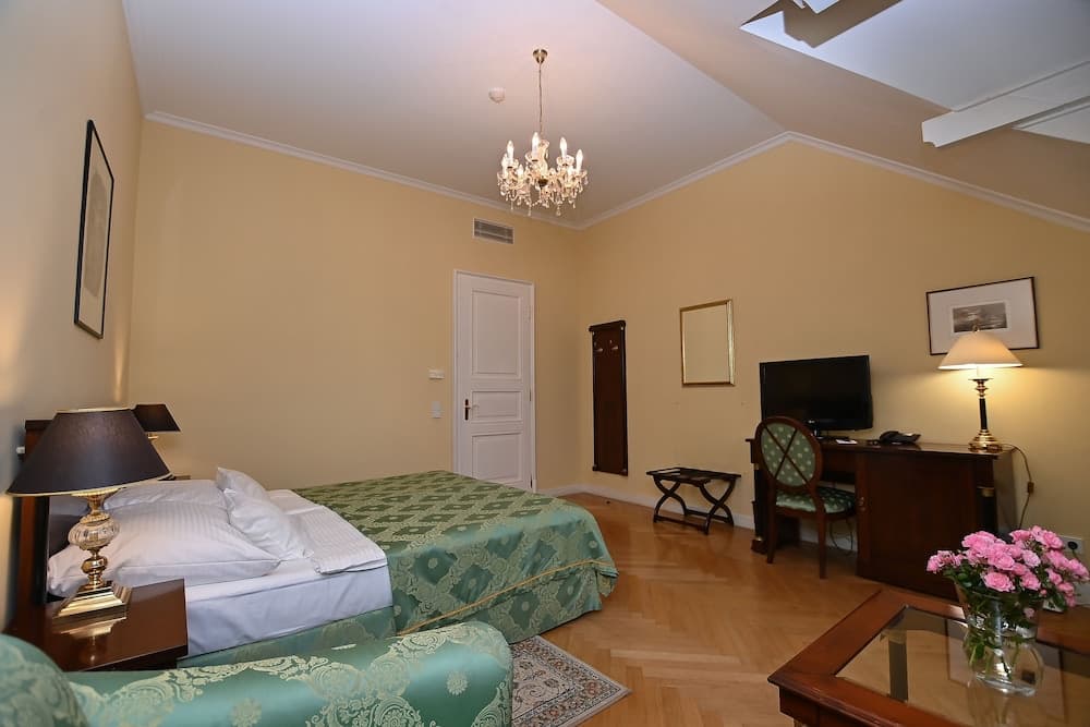 Gróf Degenfeld Castle Hotel **** Superior