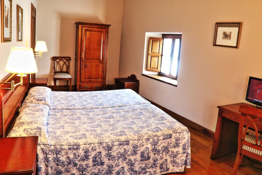 Palación de Toñanes