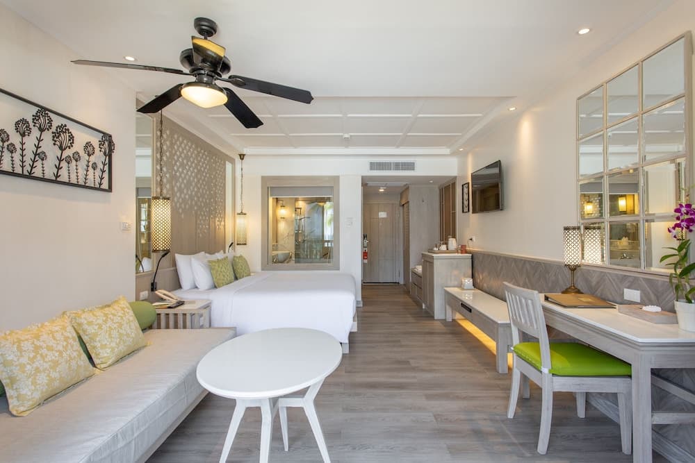 Katathani Phuket Beach Resort