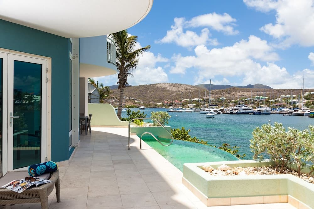 Oyster Bay Beach Resort