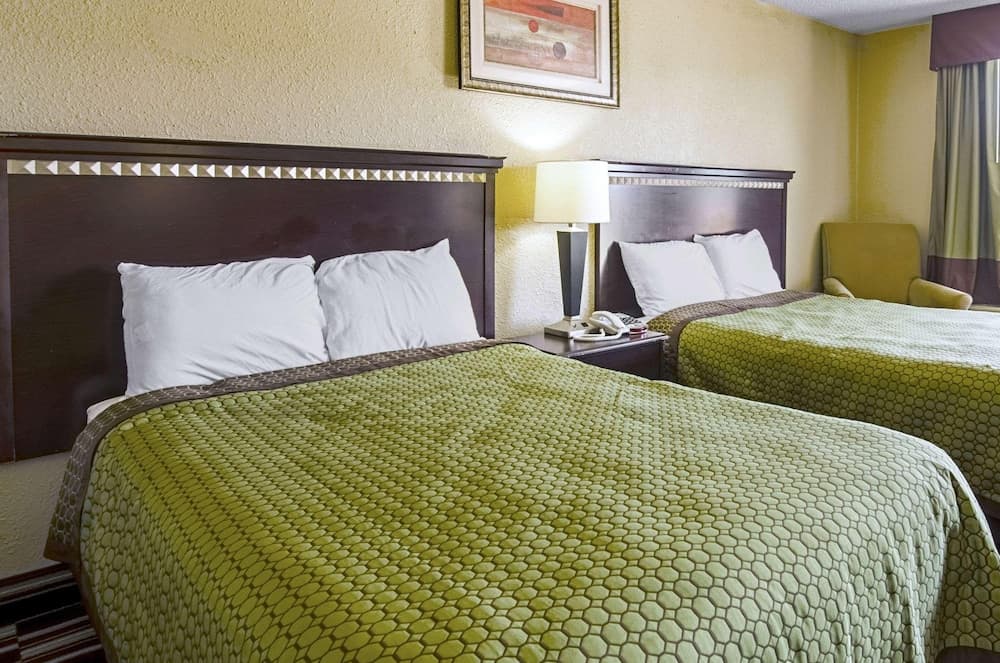 Travel Inn Bristol near State St