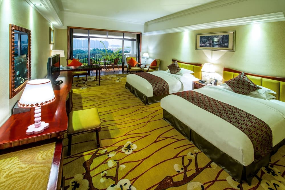 Guangzhou Phoenix City Hotel