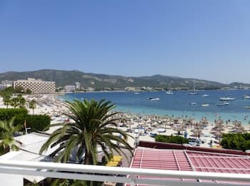 Apartamentos Balear Beach