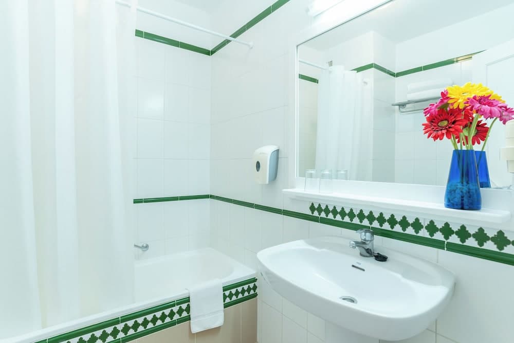 Hovima Jardín Caleta