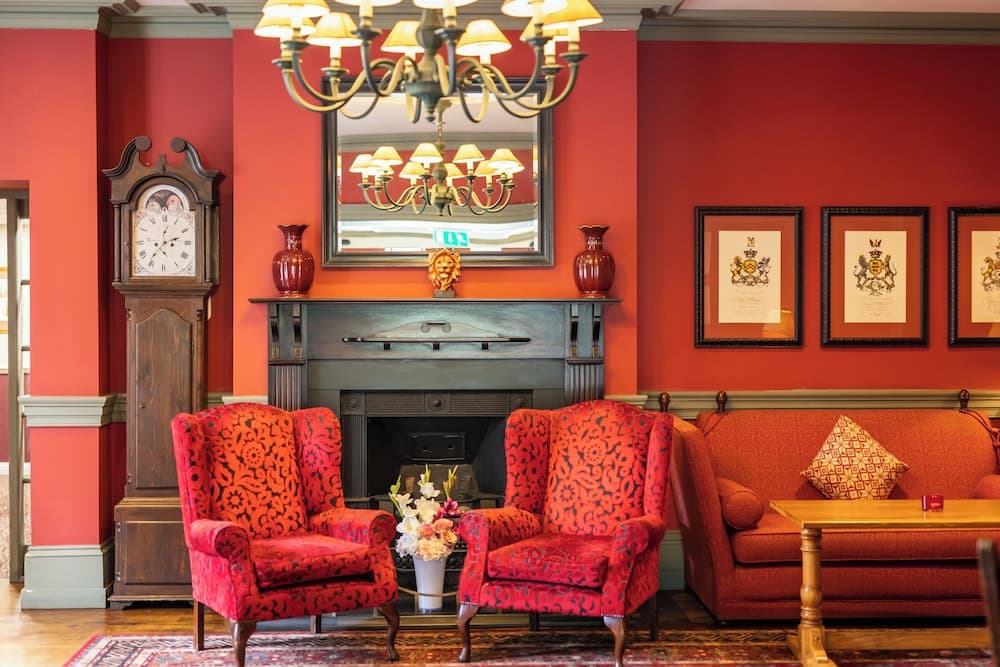 Red Lion Hotel, Hillingdon