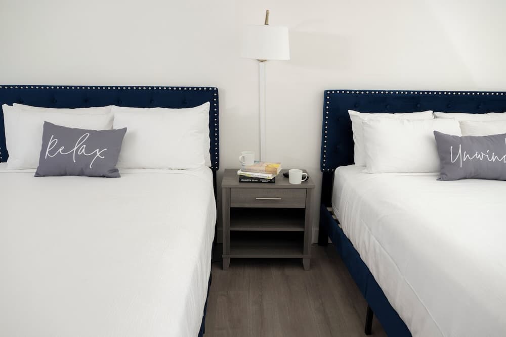 Endless Dunes, A Modern Motel