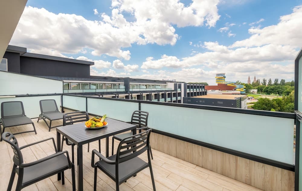 Hunguest Szeged - ex Forrás