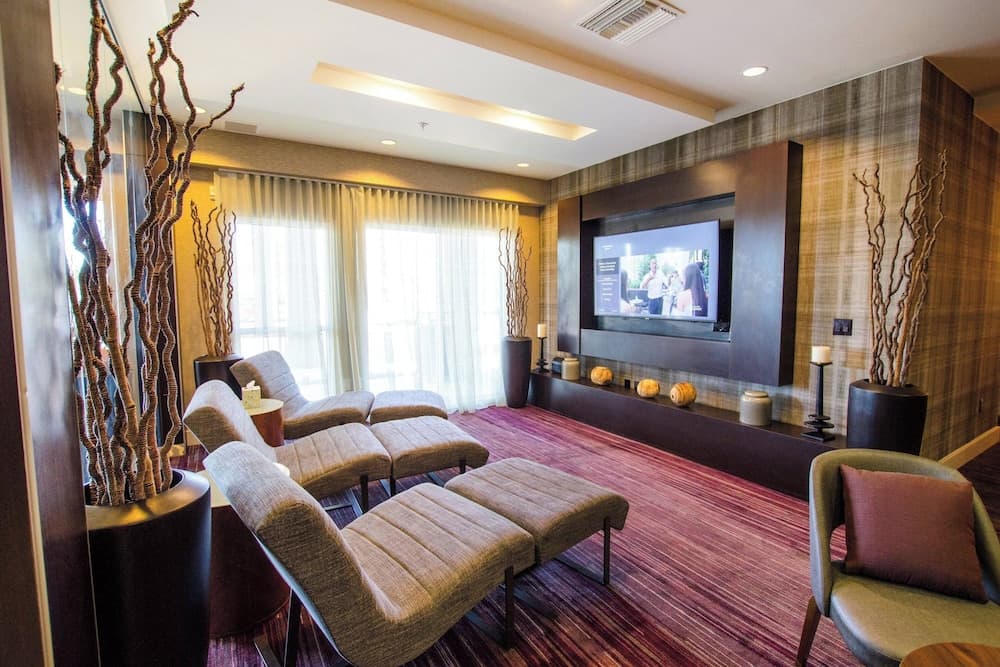 Courtyard by Marriott Ventura Simi Valley