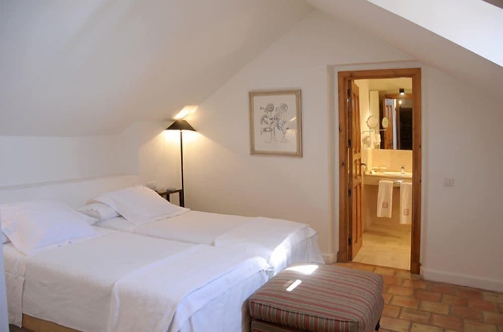 Hotel Puerta de la Luna