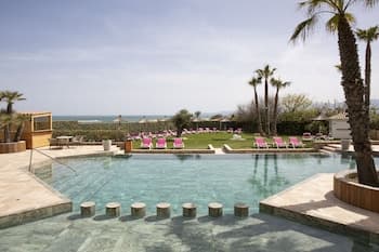 Grand Hotel les Flamants Roses