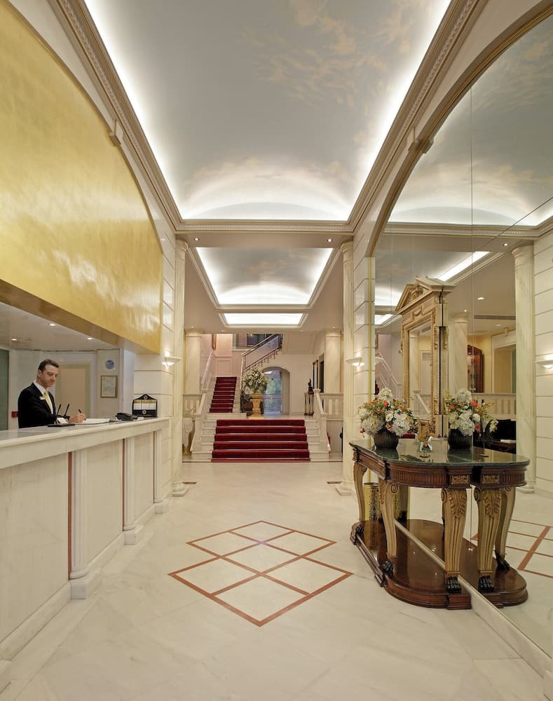 Theoxenia Palace Hotel