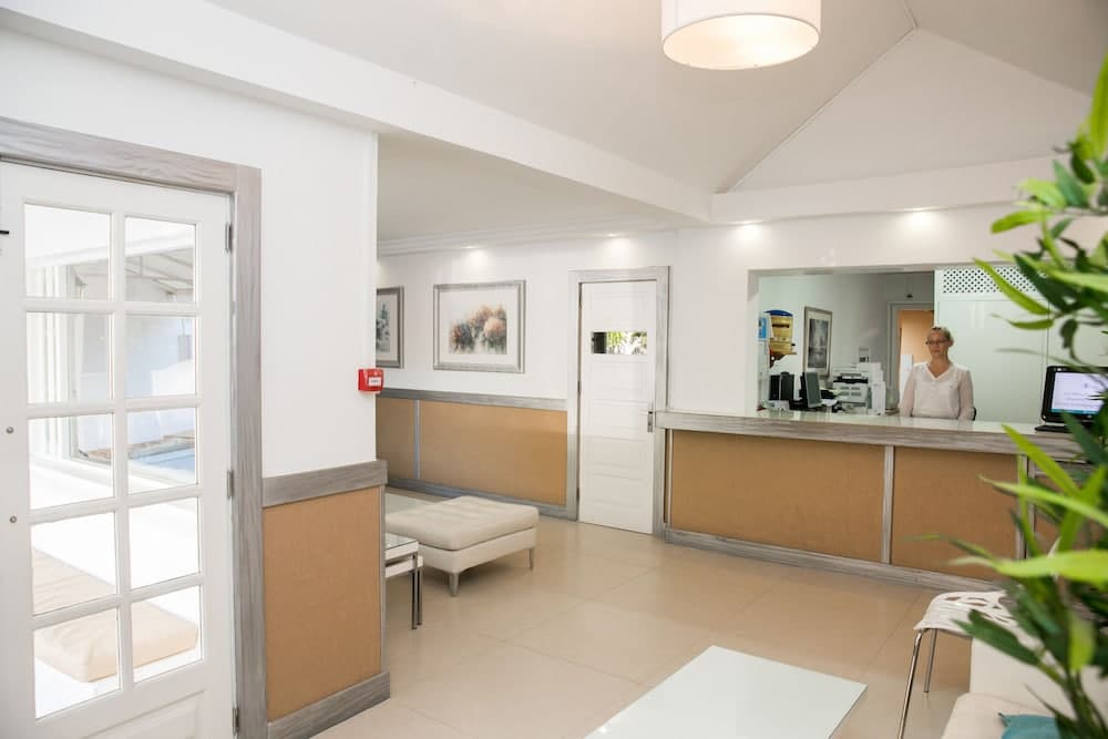 Apartamentos LIVVO Las Gaviotas